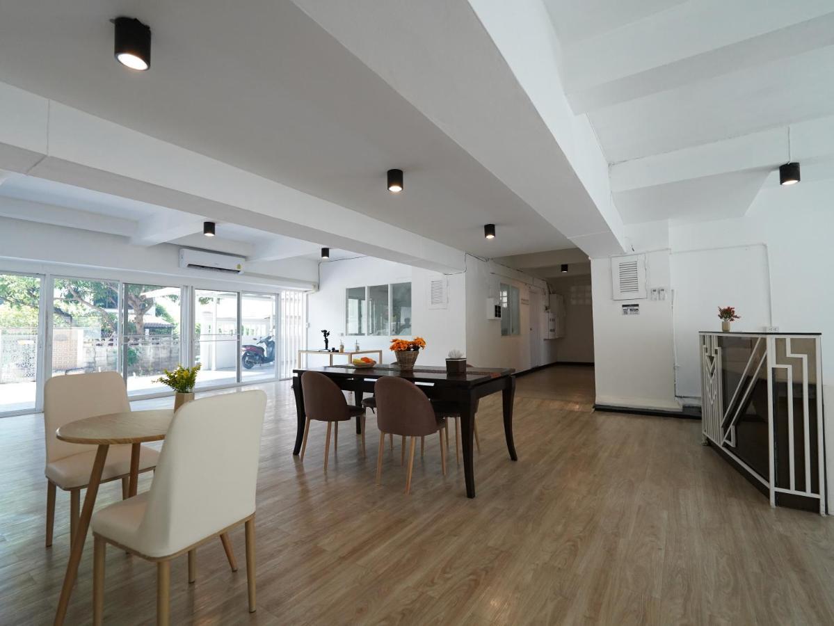 Roomquest It Square Don Mueang Airport Bangkok Exteriör bild
